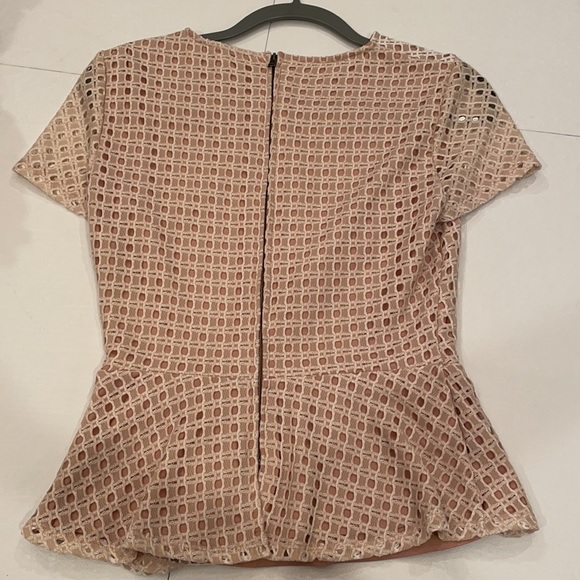 Never Worn BCBGMaxazria peplum top - Picture 3 of 3